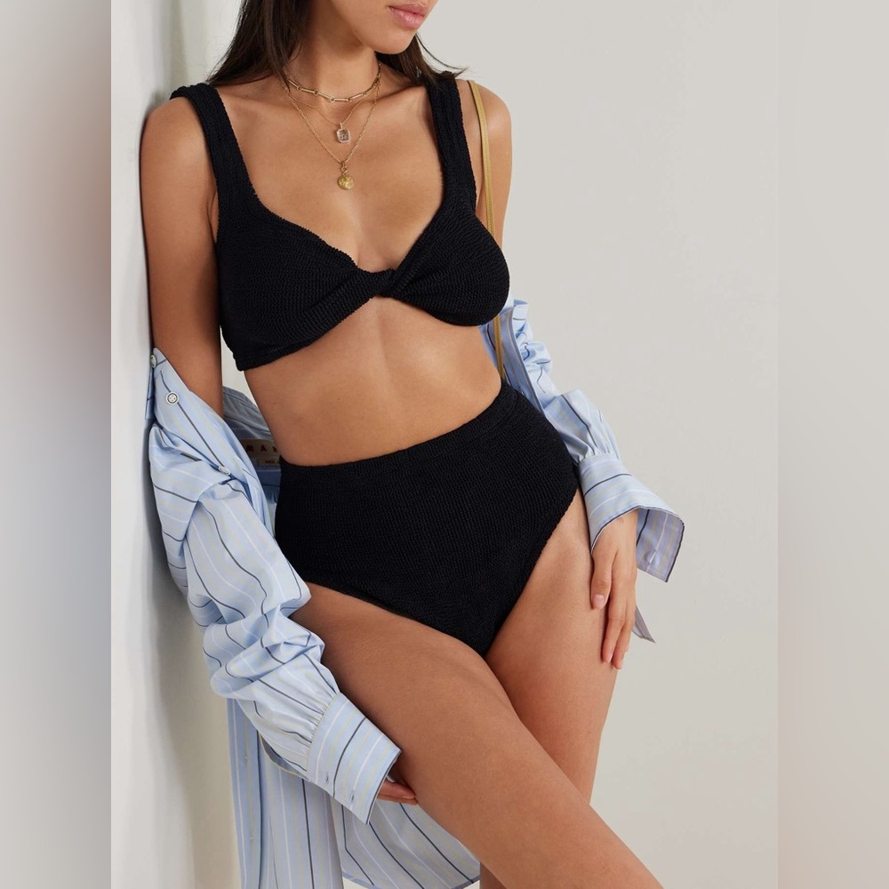NEW Hunza G Jamie twist-front seersucker bikini In Black One Size